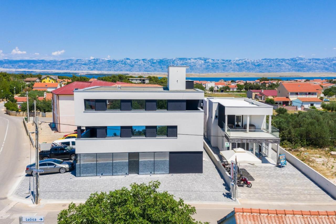 Apartments Krpan Vir Exterior photo